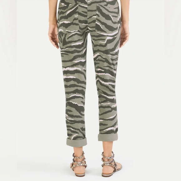 ! JUVIA COTTON PRINTED LOUNGEWEAR SWEATPANTS - Picture 3 of 6